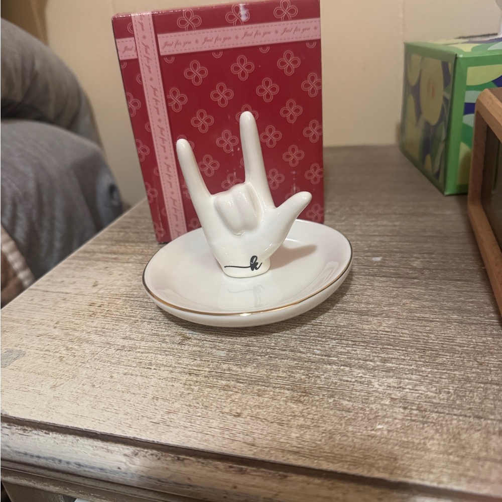 Initial Ring Holder/Trinket Dish - Picture 2 of 5